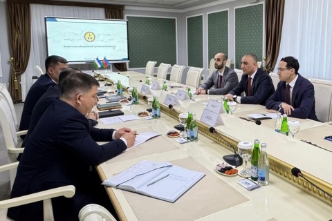 Üzbegisztán és Azerbajdzsán védelmiipari együttműködésről tárgyalt