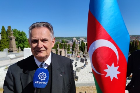 Bernar Ferran: Az azerbajdzsáni katonák vállvetve harcoltak a franciákkal Franciaország szabadságáért