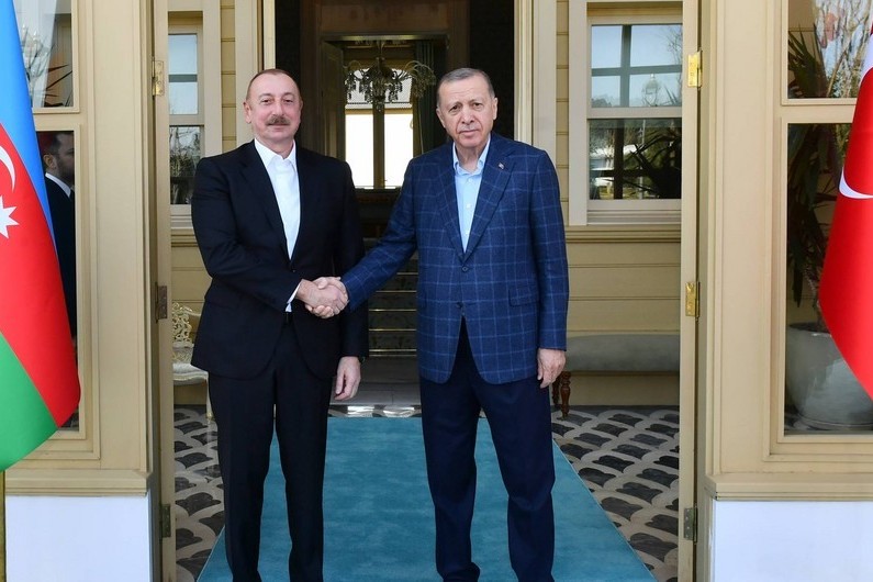 Recep Tayyip Erdogan levélben köszöntötte Ilham Aliyevet Azerbajdzsán függetlenségi napja alkalmából