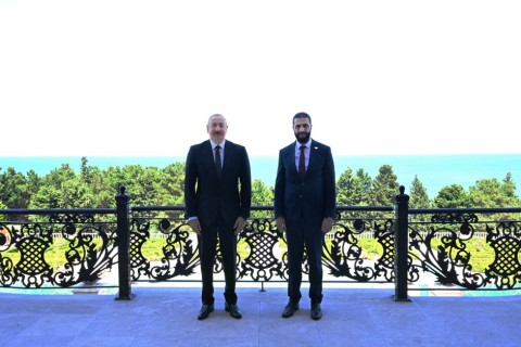 Ilham Aliyev elnök megbeszélést folytatott Szíria átmeneti elnökével