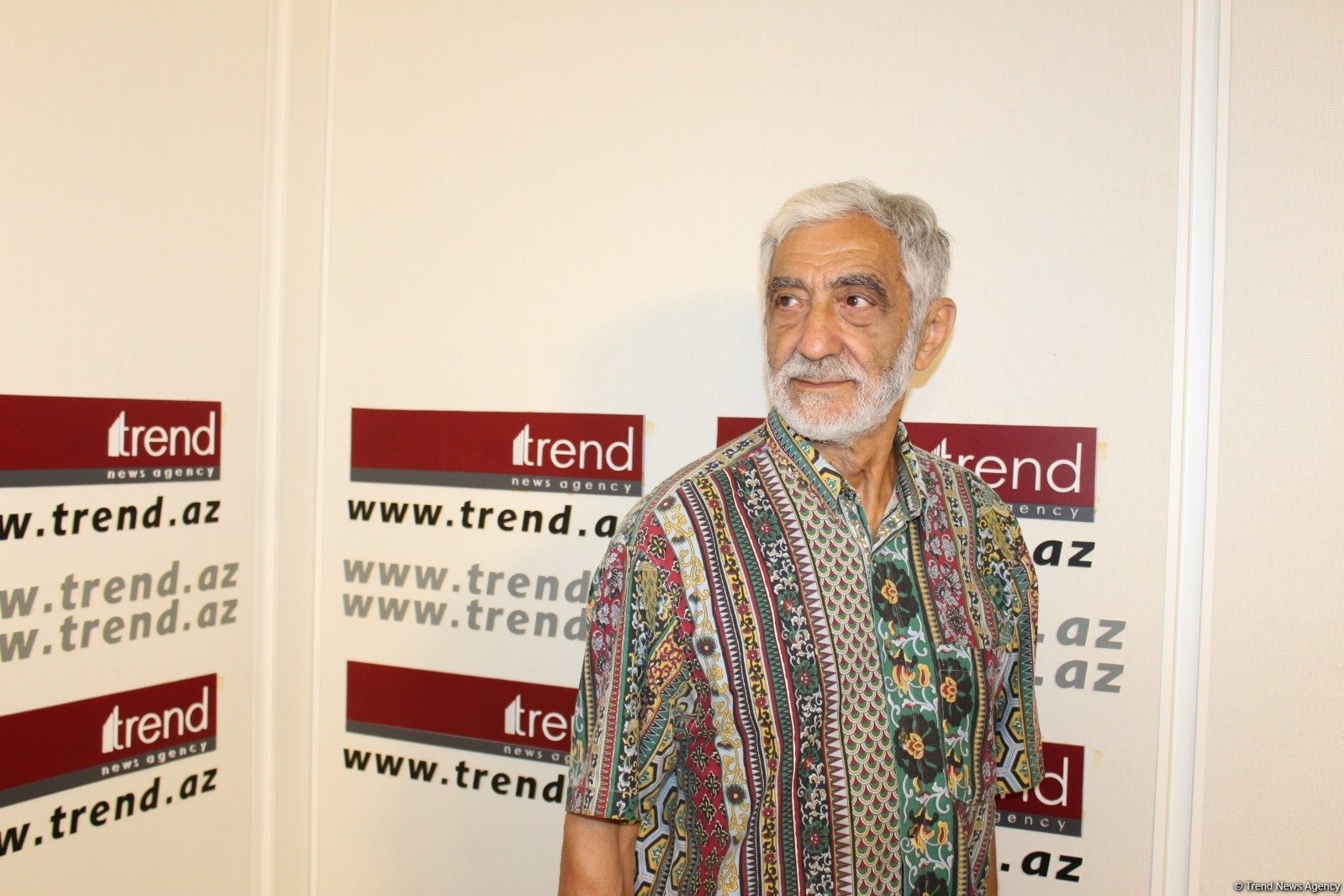 Azerbajdzsán vizuális himnusza Ashraf Heybatovtól – vallomások az alkotásról, a leküzdhetetlen kötelességről és a Mester nemességéről – FOTÓ