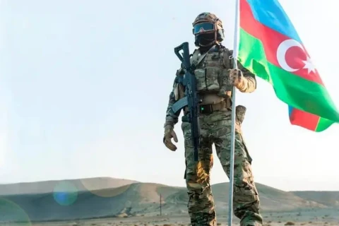 Megemlékezések zajlottak az Azerbajdzsáni Hadseregben az Anım Napja alkalmából