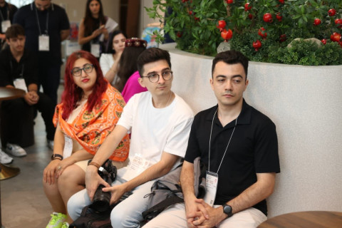 Fuad Muradov találkozott a japániai azerbajdzsáni közösséggel – FOTÓ