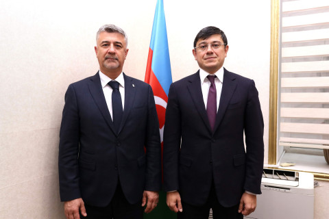 Magyarország azerbajdzsáni nagykövete látogatást tett a Diaszpóra Bizottságnál