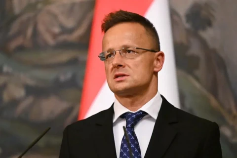 Szijjártó: Magyarország egyetlen eurocentet sem ad Ukrajna finanszírozására