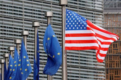 Az Európai Parlament befagyasztotta az EU–USA kereskedelmi megállapodás ratifikációját