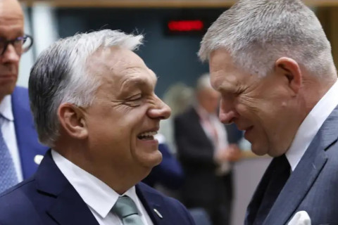 Magyarorszag es Szlovakia az Egyesult Allamok uj kulcsfontossagu szovetsegesse valnak Europaban