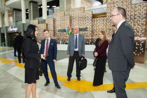 A magyar delegáció látogatása az ASAN xidmət központban