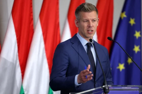 A közigazgatás megtisztítását ígérő Magyar Péter a nővére férjét nevezné ki miniszternek