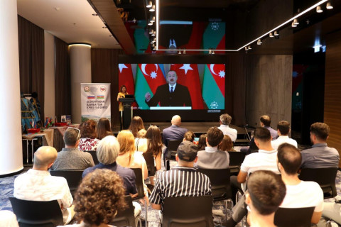 Az azerbajdzsáni diaszpóra Szlovéniában új együttműködési irányokat vitatott meg - FOTÓK