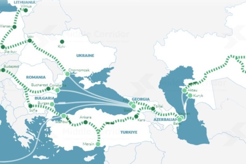 A világ visszatér a szárazföldi útvonalakhoz, Azerbajdzsán pedig a középpontban áll