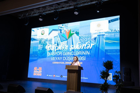 A világ azerbajdzsáni fiataljai megismerkedtek az Azerbajdzsán Házak projektjeivel – FOTÓ